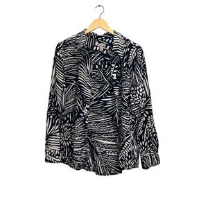 Chico's Navy color and White Leaf Print Blouse